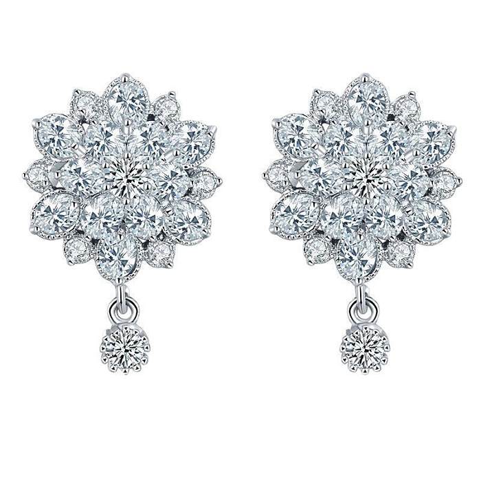 1 Pair Glam Simple Style Water Droplets Flower Snowflake Irregular Plating Inlay Copper Zircon Ear Studs