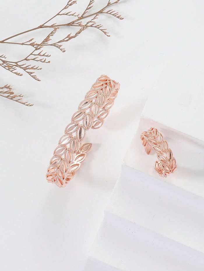 Glam Retro Luxurious Leaf Copper Plating Inlay Zircon 18K Gold Plated Rings Bracelets