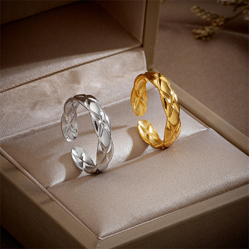 Anillos de cobre de anillo abierto de acero titanio de color sólido de estilo simple