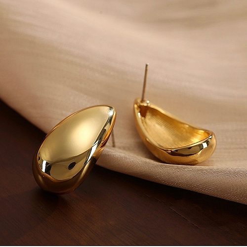 1 Pair Elegant Water Droplets Plating Copper 18K Gold Plated Ear Studs