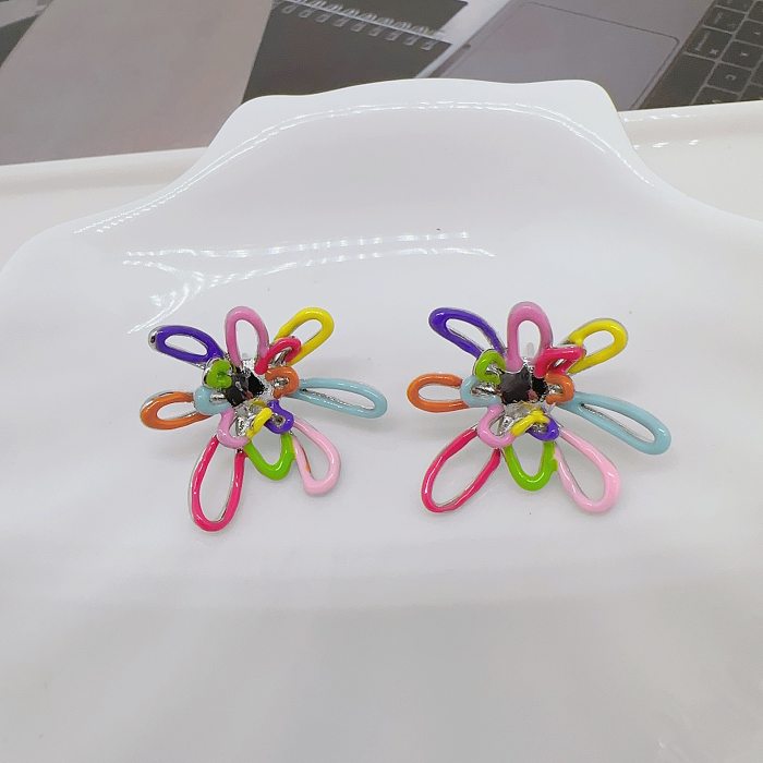 1 Pair Vintage Style Flower Plating Copper Ear Studs