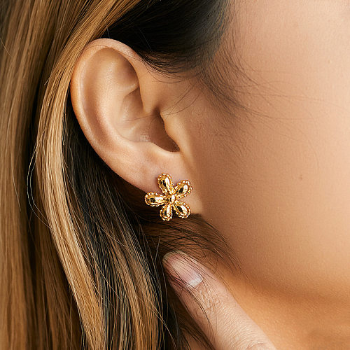 1 paire de clous d'oreilles décontractés en cuivre plaqué or 18 carats avec fleurs douces