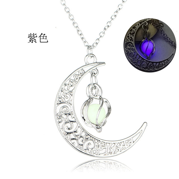 Hot Sale Moon Luminous Fashion Luminous Pendant Necklace Wholesale