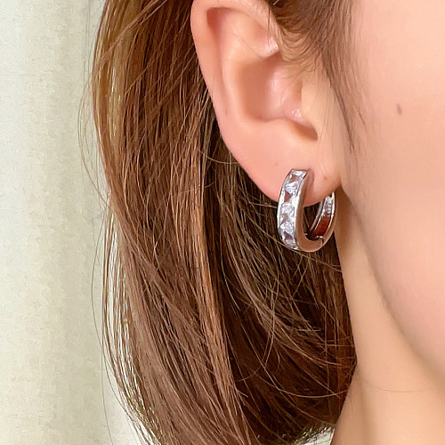1 paire de boucles d'oreilles plaquées rondes brillantes, Style Simple et décontracté, incrustation de cuivre et de Zircon plaqué or blanc
