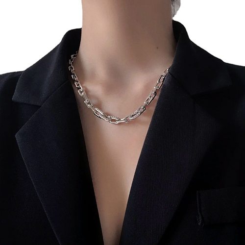 Einfache, schlichte Streetwear-Halskette mit geometrischem Kupfer-Inlay und Zirkon