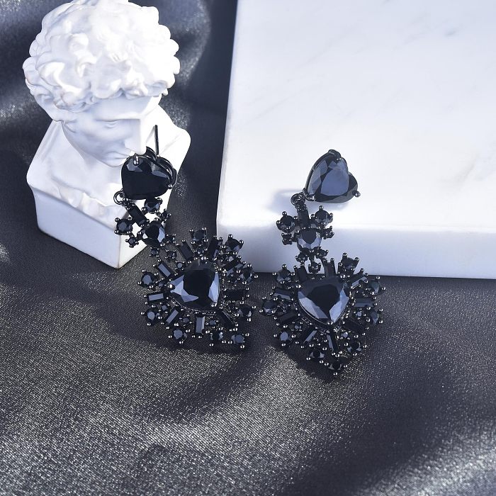 Dark Baroque Peach Heart Earrings Black Gold Black Zircon Gem Diamond Gothic Girl Goth Love Heart Stud Earrings