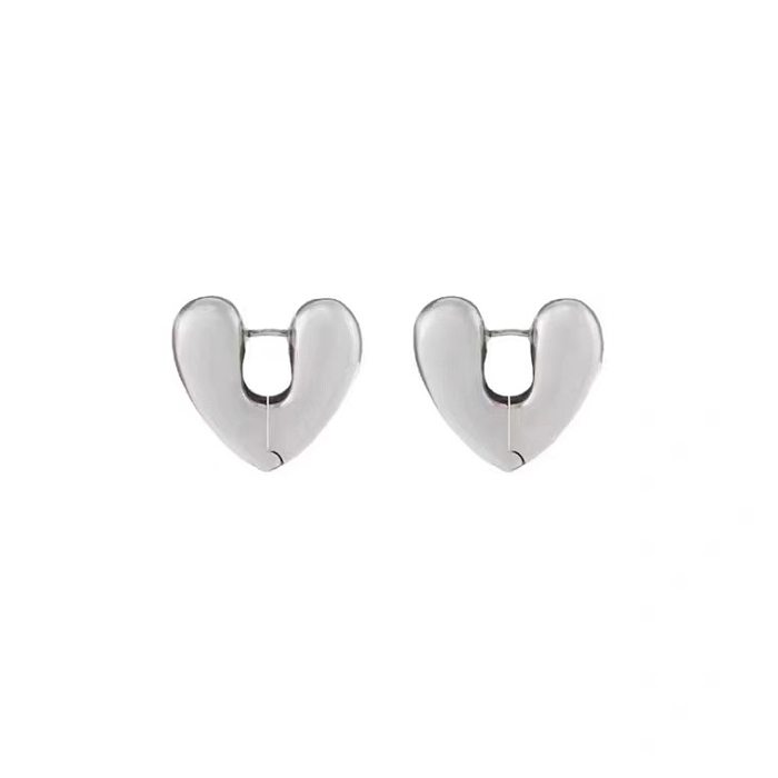 Boucles d'oreilles en cuivre en forme de coeur à la mode Boucles d'oreilles en cuivre plaqué