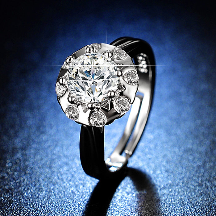Offener Ring mit glänzendem, geometrischem Kupfer-Inlay und Strasssteinen