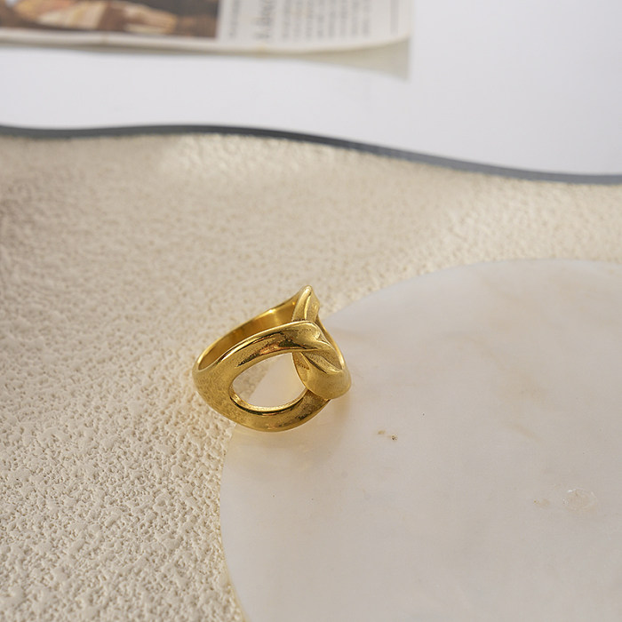 Anéis banhados a ouro com revestimento de aço inoxidável de cor sólida estilo simples de férias por atacado