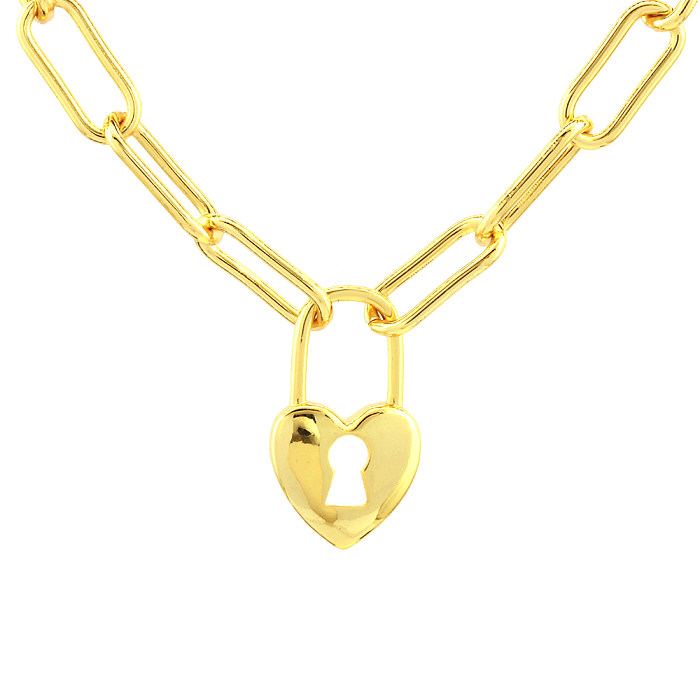 Collier pendentif plaqué or 18 carats avec serrure en forme de cœur de style moderne et simple