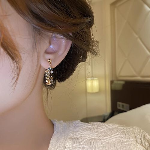 1 Pair Simple Style Geometric Solid Color Tassel Plating Copper Ear Cuffs