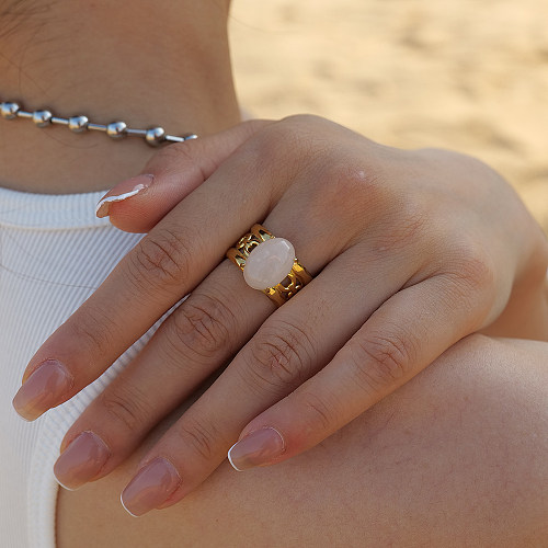 IG Style Lässige ovale offene Ringe mit Edelstahlbeschichtung, ausgehöhltem Inlay-Kristall und 18 Karat vergoldet