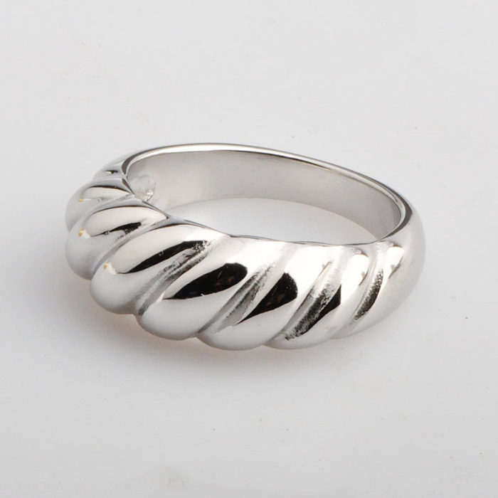 Vente en gros anneaux en acier titane géométriques de style simple