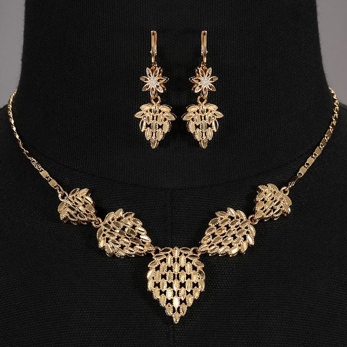 1 Set Retro Flower Copper Plating Unisex Earrings Necklace Jewelry Set