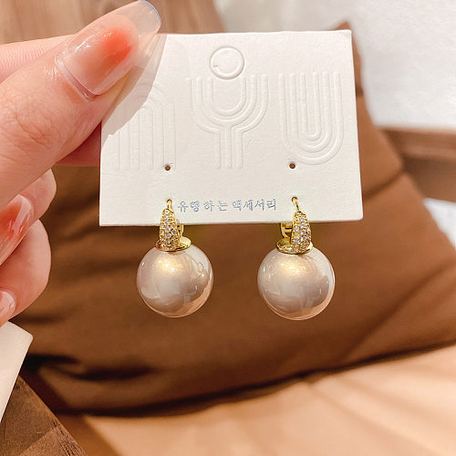 1 Pair Simple Style Geometric Inlay Imitation Pearl Copper Zircon Earrings