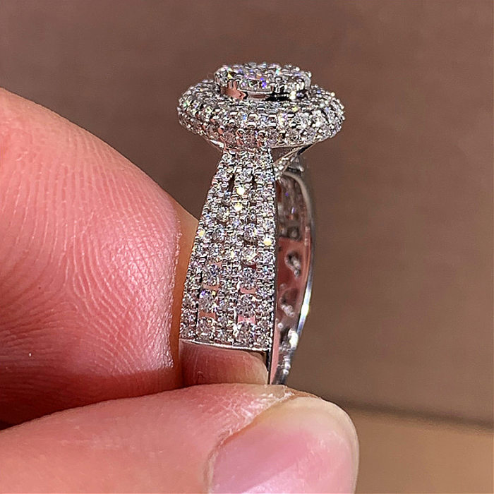 Fashion Copper Inlaid Full Rhinestone Ring