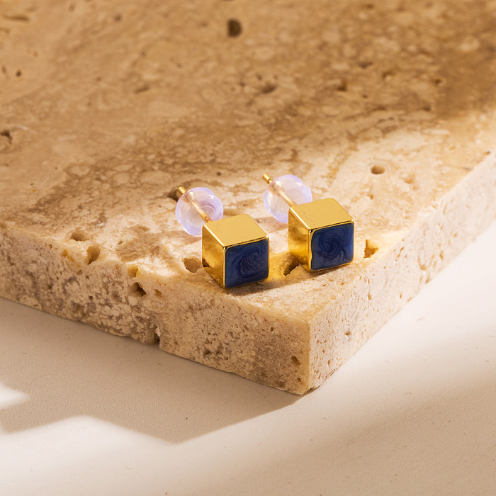 زوج واحد من أقراط الأذن المربعة المصنوعة من النحاس المطلي بالذهب عيار 1 قيراط طراز INS