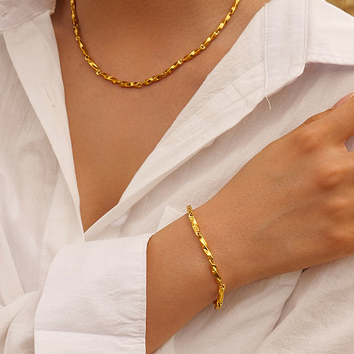 Collar de pulseras chapado en oro de 18 quilates con revestimiento de acero inoxidable de color sólido retro básico