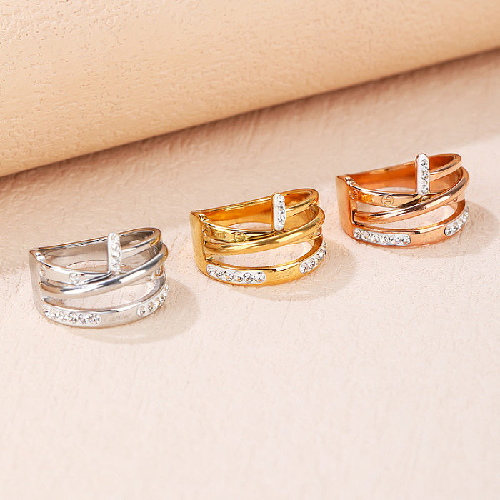 Unregelmäßige Streetwear-Ringe mit künstlichen Edelsteinen aus Titanstahl in großen Mengen