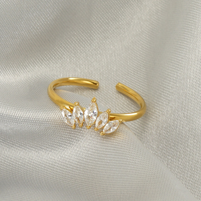 Elegante, schlichte offene Ringe mit Krone, Edelstahleinlage, Zirkon und 18 Karat vergoldet