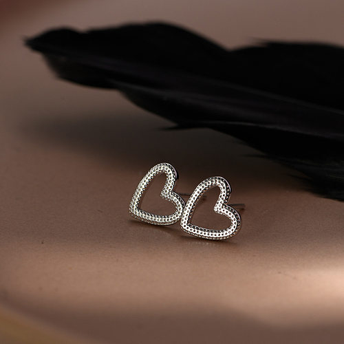 1 Pair Simple Style Heart Shape Copper Plating Ear Studs