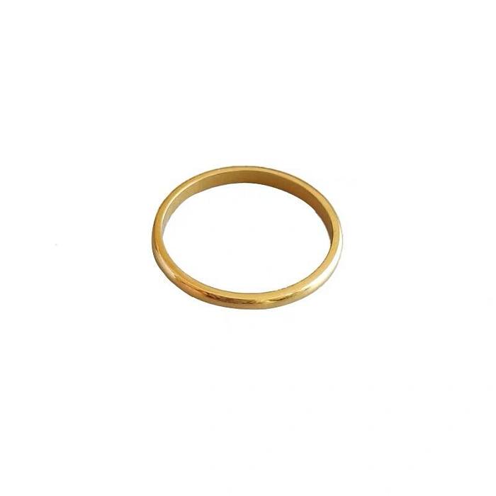 Anéis banhados a ouro de aço titânio redondo de estilo simples