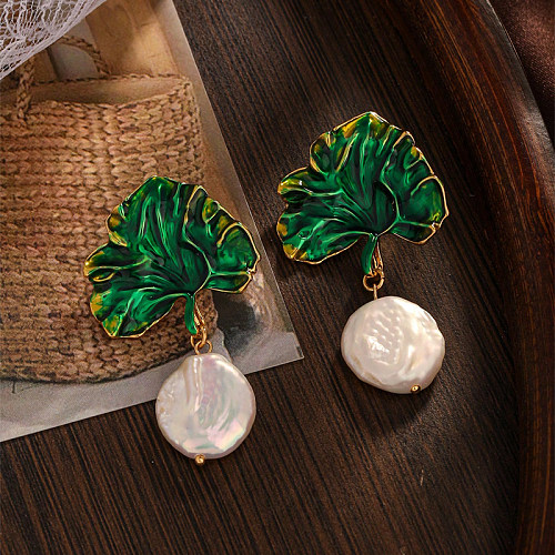 1 Pair Baroque Style Simple Style Irregular Leaf Copper Drop Earrings