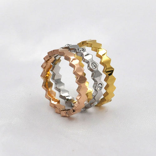 Anéis de strass embutidos de aço inoxidável de cor sólida estilo simples