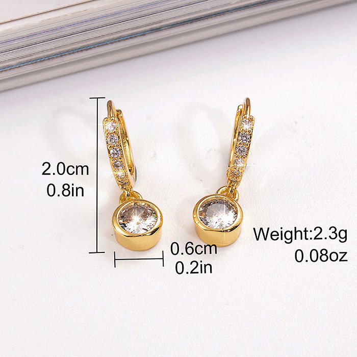 1 Paar einfache, runde Ohrringe mit Inlay aus Kupferzirkon und 18-Karat-Vergoldung