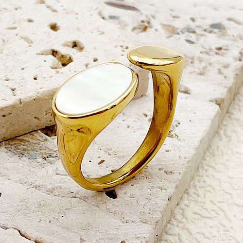 Atacado estilo romano oval chapeamento de aço inoxidável incrustado anéis de concha banhados a ouro