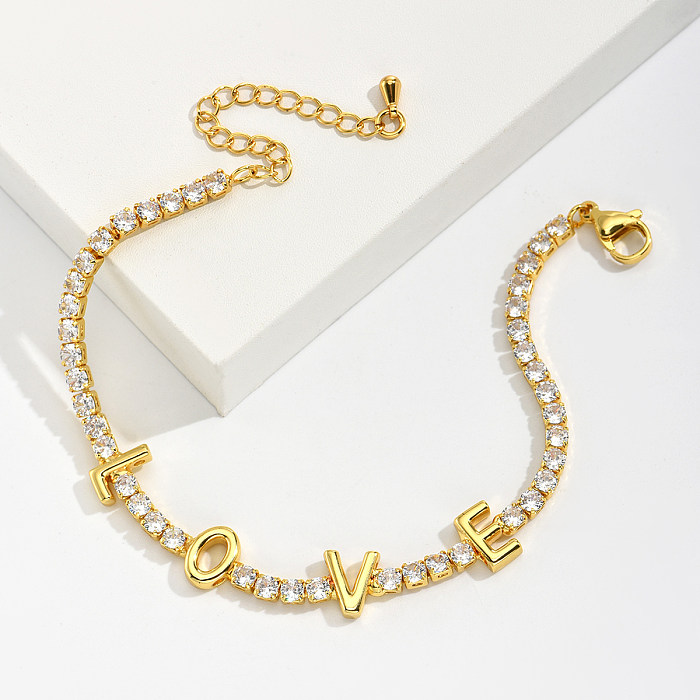 1 pièce de bracelets en zircon incrustés de cuivre avec lettres à la mode