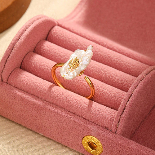 Elegante offene Ringe im römischen Stil im Vintage-Stil mit geometrischem Kupfer-Inlay und Perlen