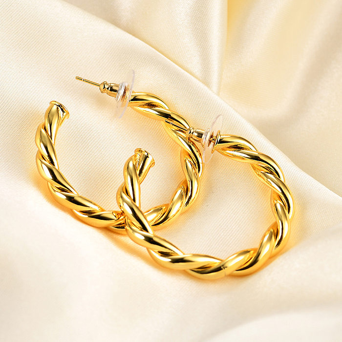 1 Pair Retro Simple Style U Shape Stripe Twist Plating Copper 18K Gold Plated Earrings