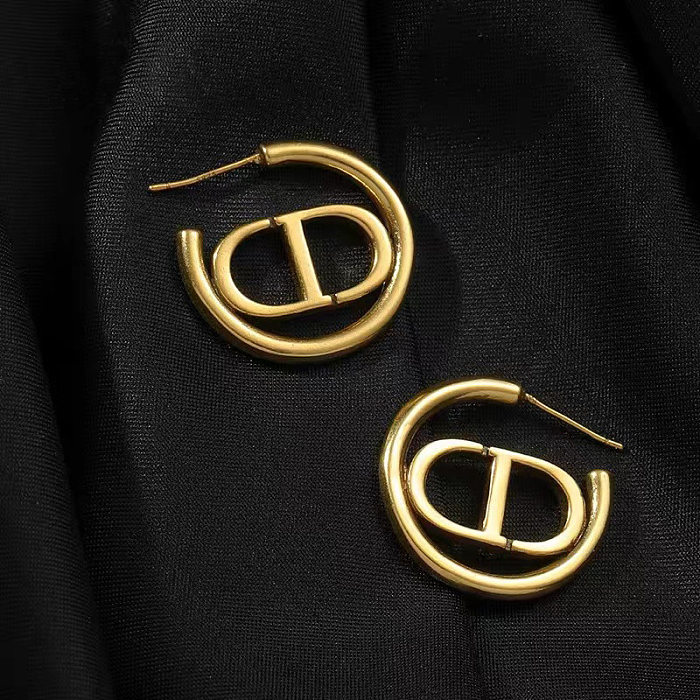 1 Pair Vintage Style Letter Plating Copper 18K Gold Plated Earrings