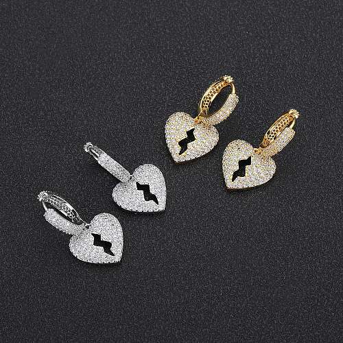 1 Stück 1 Paar modische herzförmige baumelnde Zirkon-Ohrringe mit Kupferbeschichtung