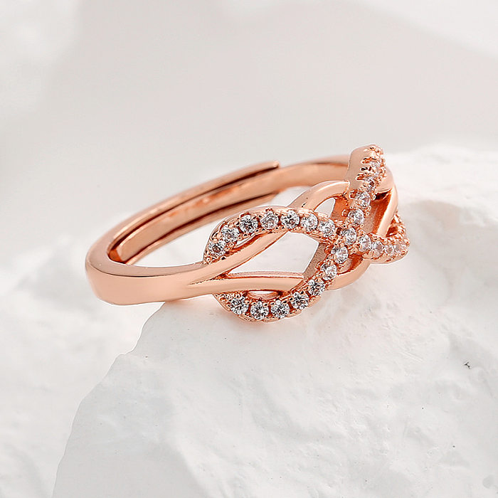 Anéis de zircão incrustados de cobre com número da moda