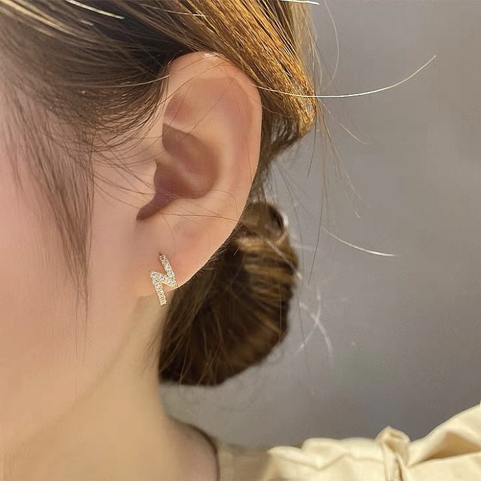 1 Pair Shiny Korean Style Lightning Inlay Copper Zircon Earrings