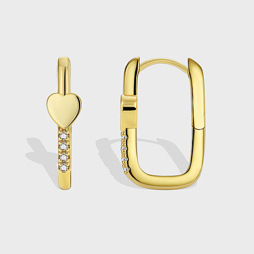 1 Paar Commute-Ohrringe in Herzform mit Kupferbeschichtung und Inlay aus Zirkon mit 18-Karat-Vergoldung