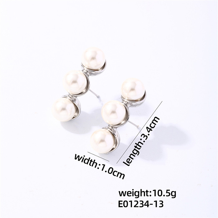 1 Pair Casual Sweet Simple Style Round Plating Inlay Copper Pearl White Gold Plated Gold Plated Ear Studs