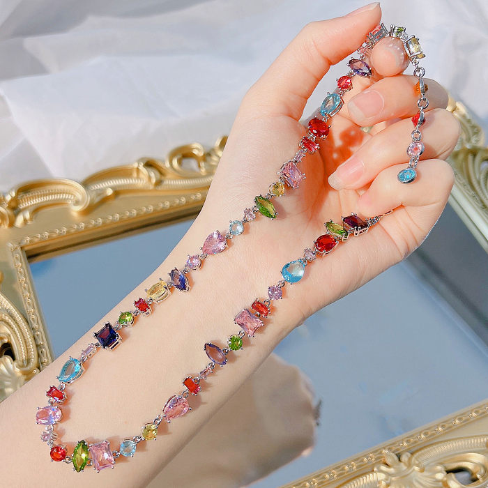 Glam Lady Geometrische Kupfer-Inlay-künstliche Kristall-Armbänder, Ohrringe, Halskette