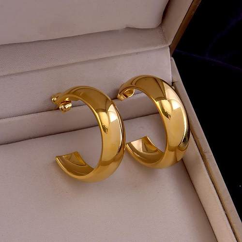 1 Pair Simple Style Solid Color Plating Copper Gold Plated Ear Studs