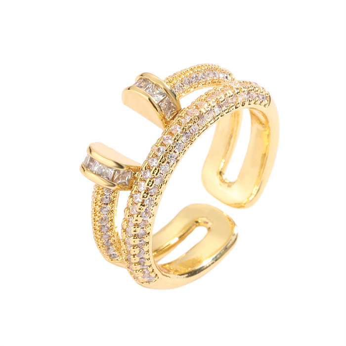 Anéis abertos luxuosos irregulares banhados a ouro do zircão do embutimento do chapeamento de cobre