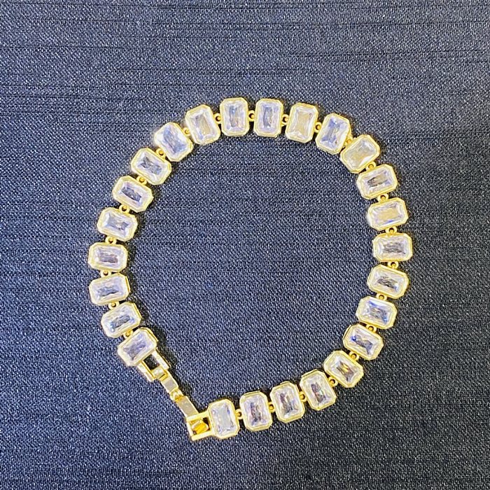 Glamouröse rechteckige Verkupferung, Intarsien, Zirkon, 18 Karat vergoldet, Damen-Armbänder, Ohrringe, Halskette