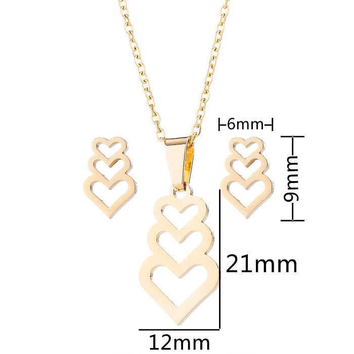 طقم مجوهرات مطلي بالستانلس ستيل على شكل قلب مكون من قطعتين