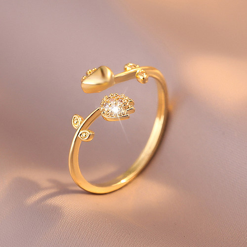 Offener Ring im IG-Stil mit eleganter Blume, Edelstahl-Inlay und Zirkon