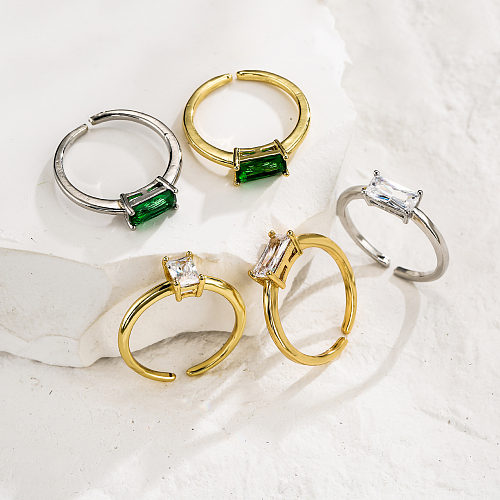أزياء مايكرو مطعمة الزركون الدائري الماس الأخضر افتتاح حلقة النحاس قابل للتعديل