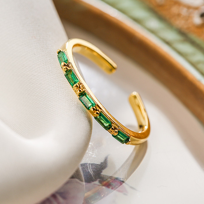 O ouro simples do zircão 18K do embutimento do chapeamento de cobre do retângulo do estilo chapeou o anel aberto
