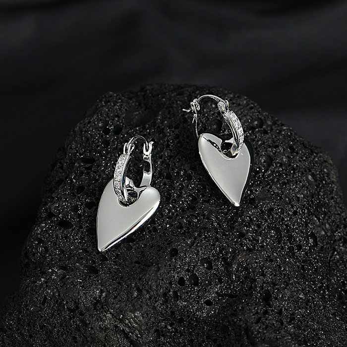Boucles d'oreilles pendantes en forme de cœur, Style Simple, placage de cuivre, incrustation de strass, 1 paire