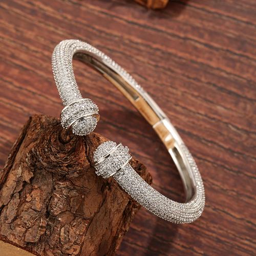 Simple Style Shiny Semicircle Copper Plating Inlay Zircon White Gold Plated Bangle