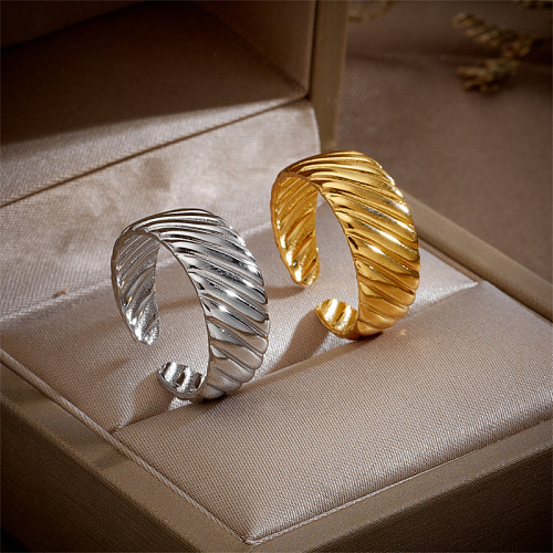 Offener Ring aus Titanstahl im schlichten geometrischen Stil, vergoldete Kupferringe